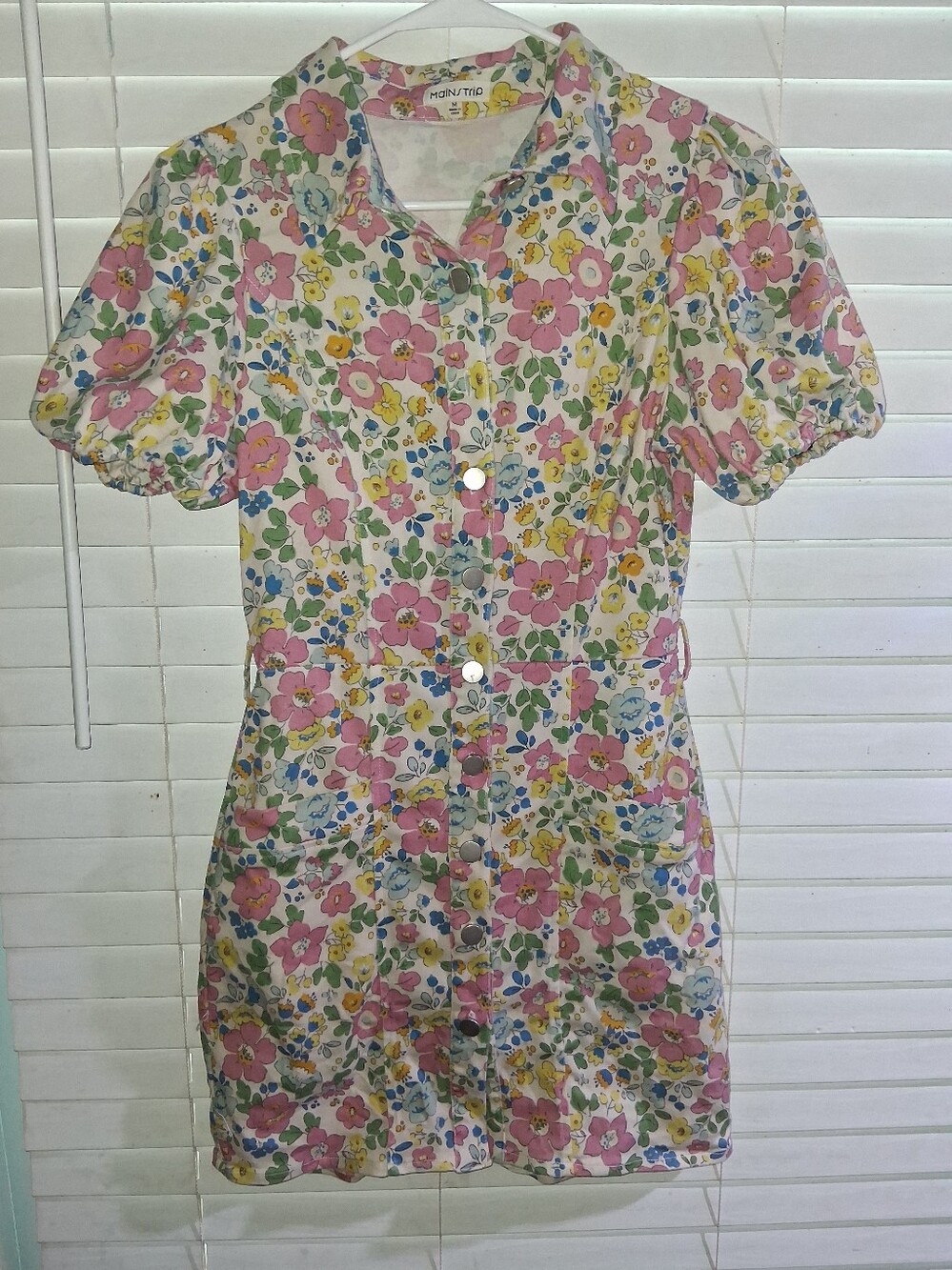 Pink Floral Button-Front Women's Dress Size MEDIUM